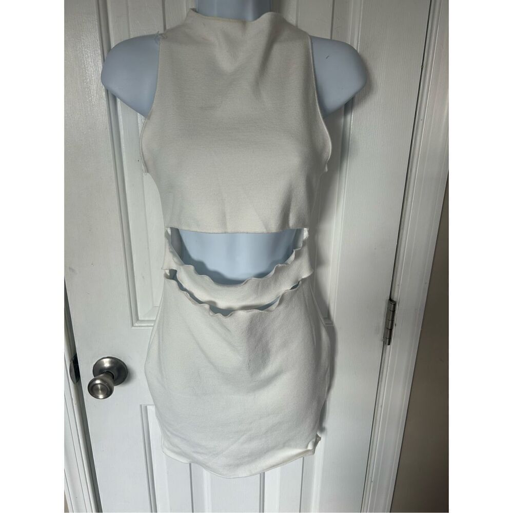 Zara white stretchy dress size medium